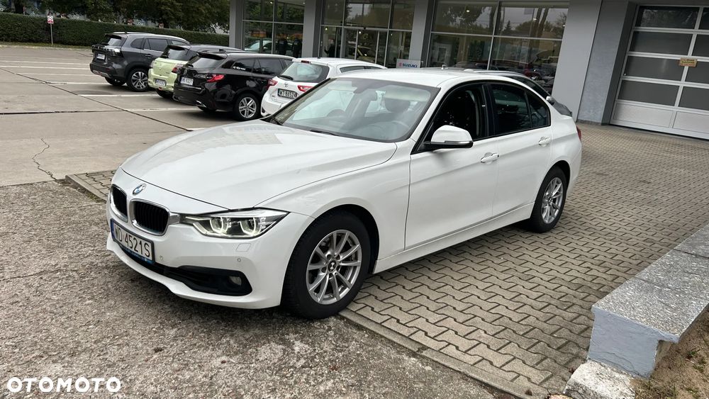 BMW Seria 3 318i Advantage - 1