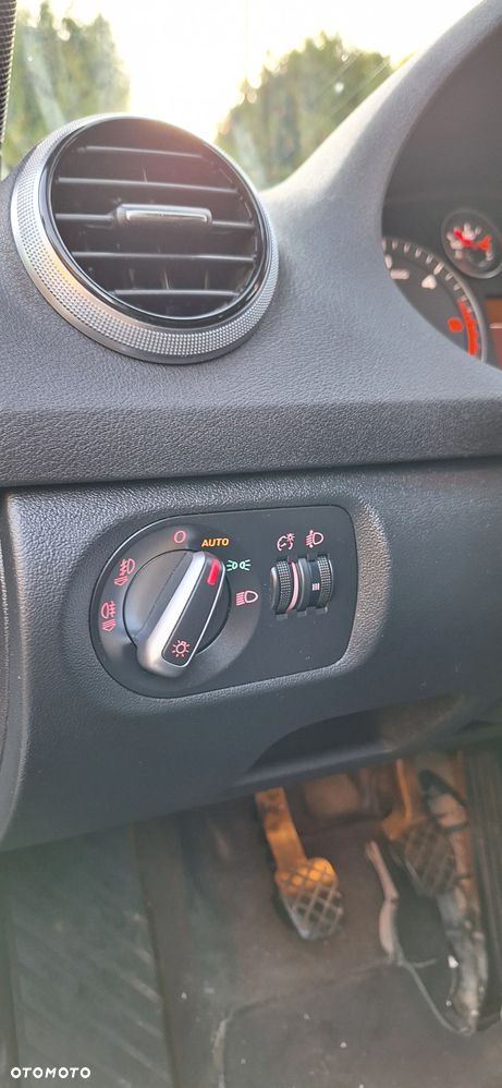 Audi A3 Sportback 2.0 TDI DPF S line Sportpaket - 18