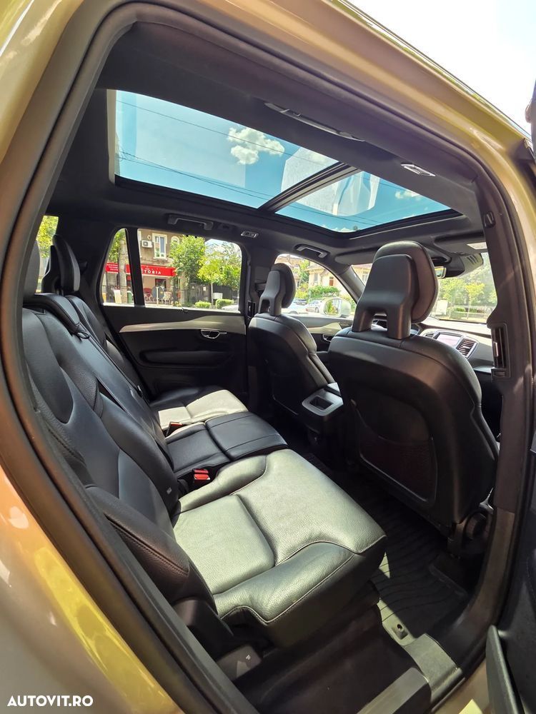 Volvo XC 90 D5 AWD Momentum - 18