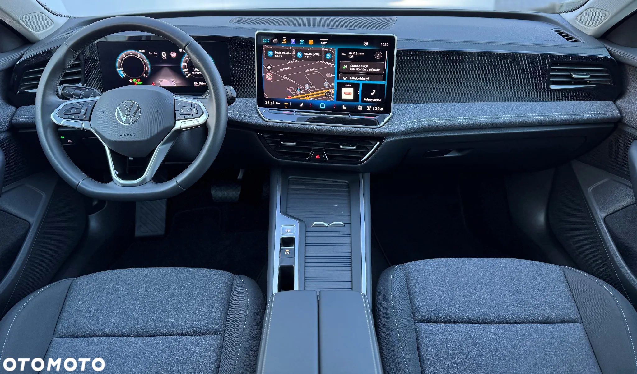 Volkswagen Passat - 4