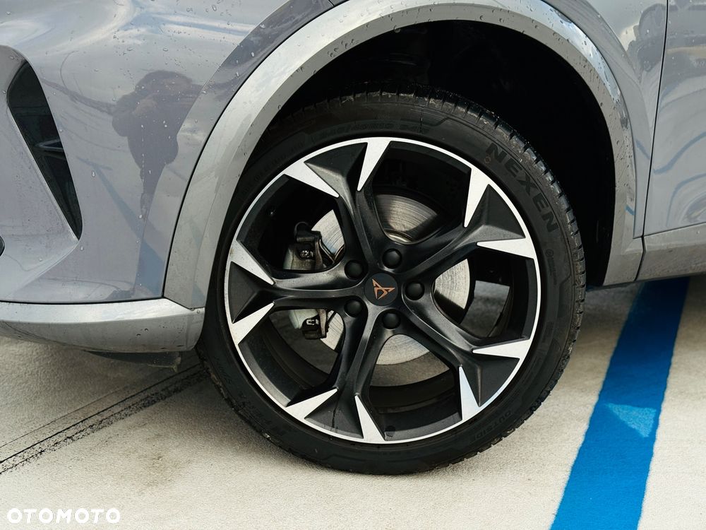 Cupra Formentor 1.5 eTSI DSG - 29