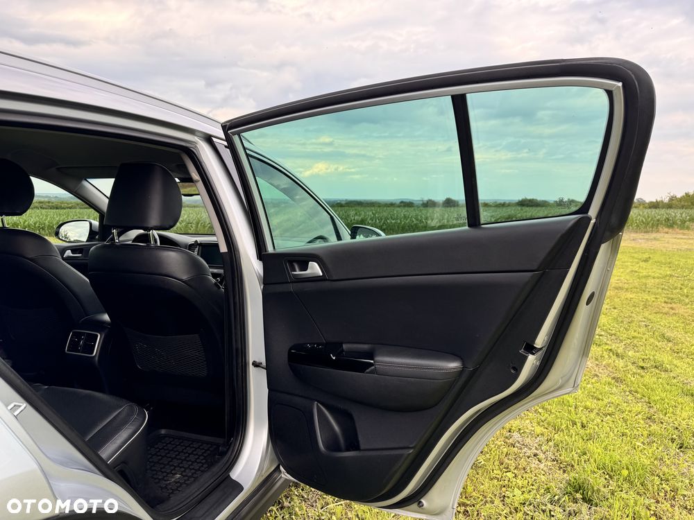 Kia Sportage 1.6 GDI Business Line 2WD - 19
