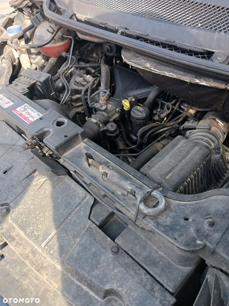 Citroën C8 2.0 HDi Exclusive - 9