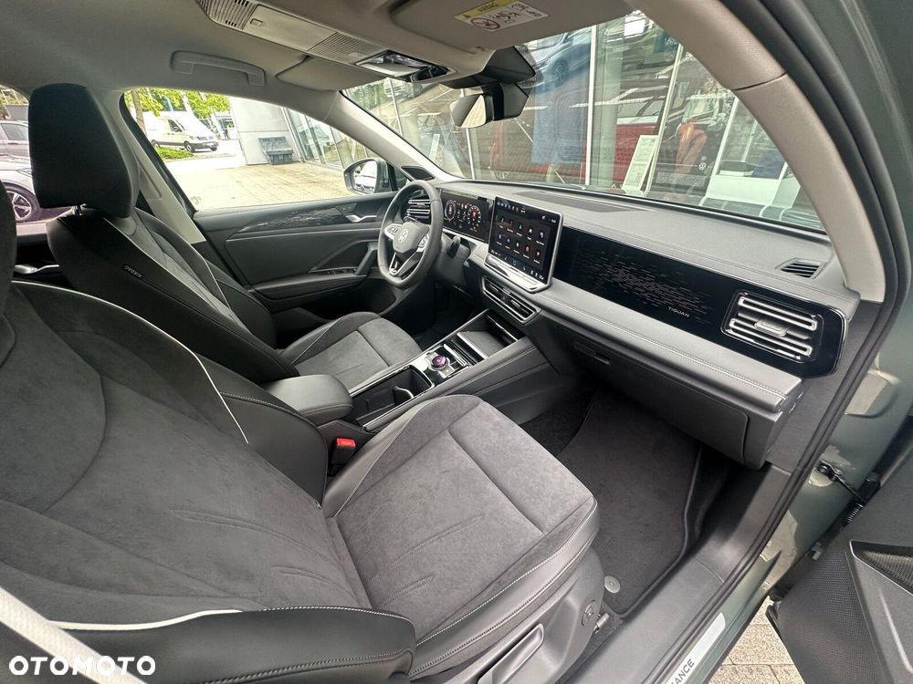 Volkswagen Tiguan 2.0 TDI Elegance DSG - 13