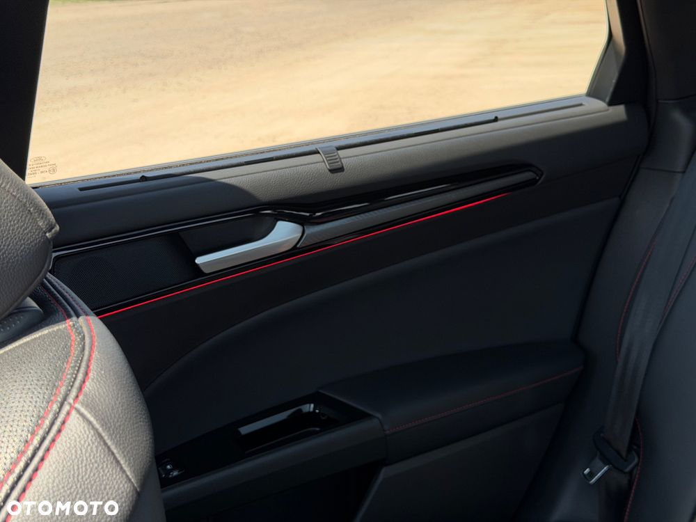 Ford Mondeo - 15