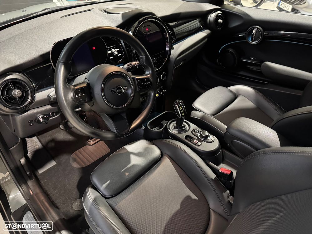 MINI 3 Portas Cooper SE Premium Extra Classic - 30