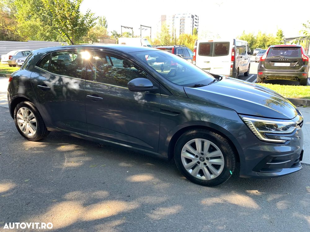 Renault Megane BLUE dCi 115 EDC BUSINESS EDITION - 4