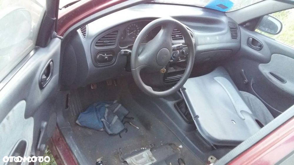 Części Daewoo  Lanos 1.6 16V A15DMS  5-drzwi bordowy - 6
