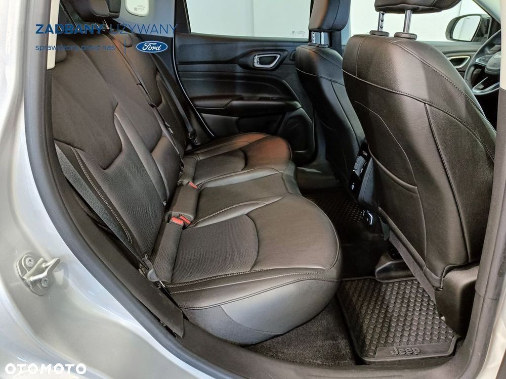 Jeep Compass 1.3 T4 4xe PLUG-IN HYBRID Automatik S - 30