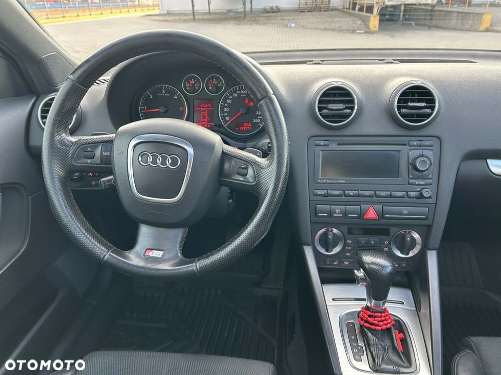 Audi A3 Sportback 2.0 TDI DPF Ambition S tronic - 19