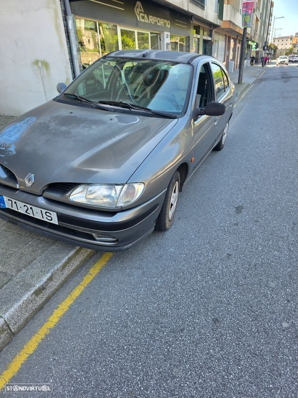 Renault Mégane Classic 1.4 RN - 3