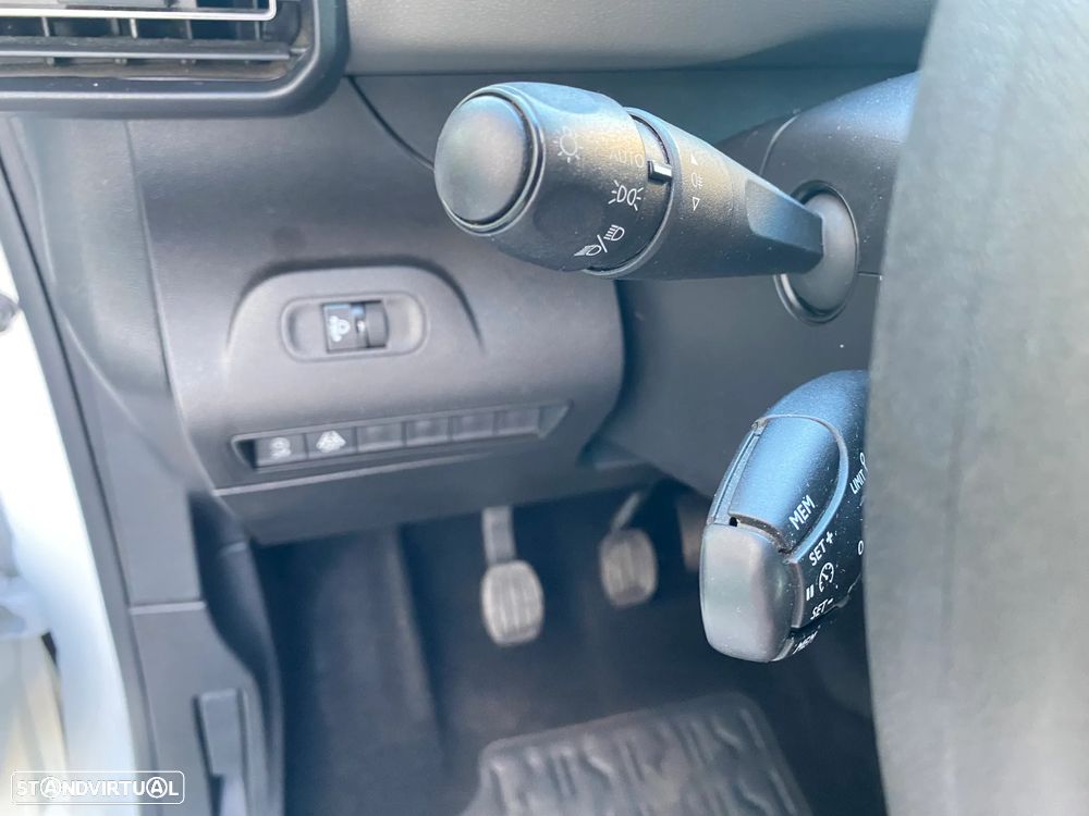 Peugeot Rifter 1.2 PureTech Active - 12