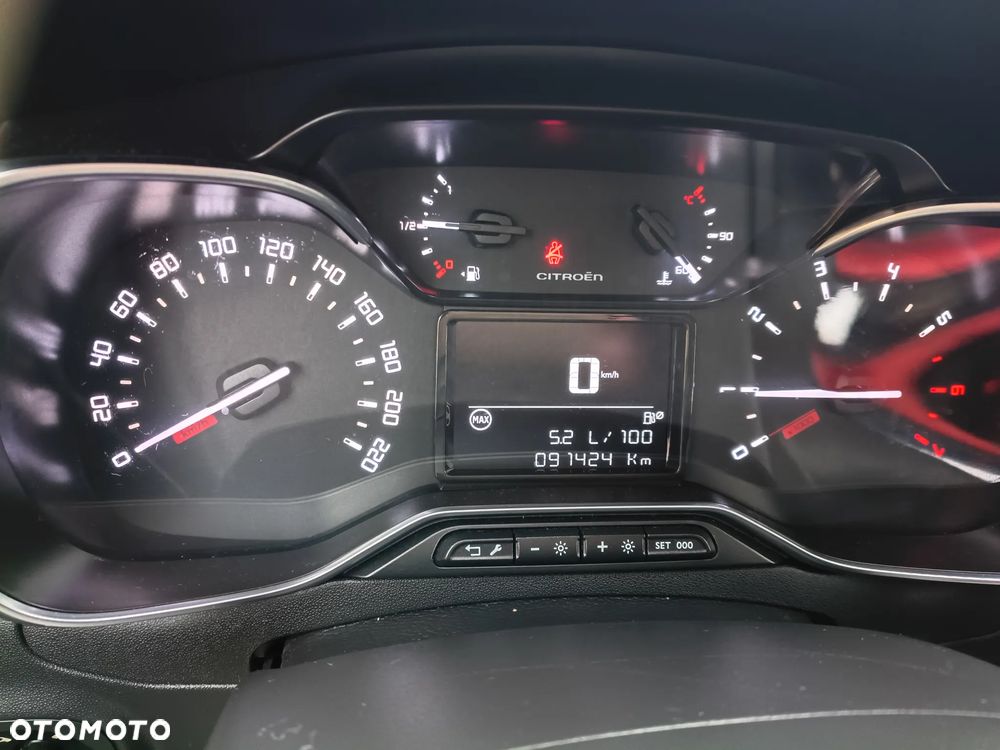 Citroën C3 1.2 PureTech Shine S&S - 19