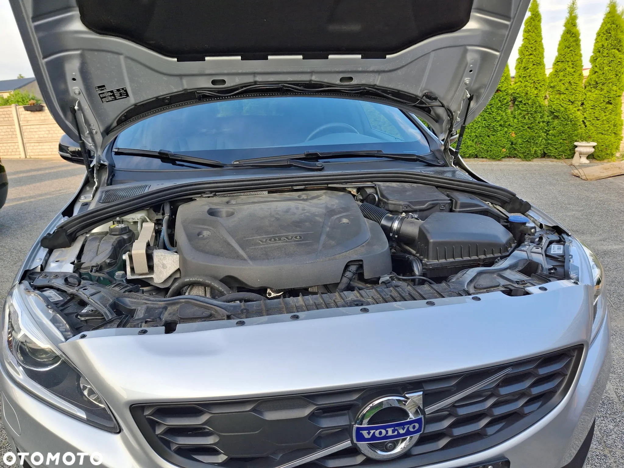 Volvo V60 Cross Country - 8