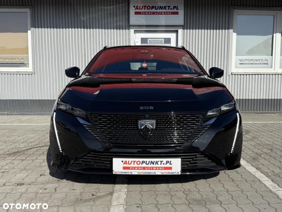 Peugeot 308 - 8