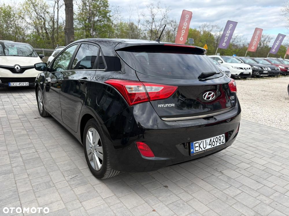 Hyundai i30 1.6 GDI Classic - 4