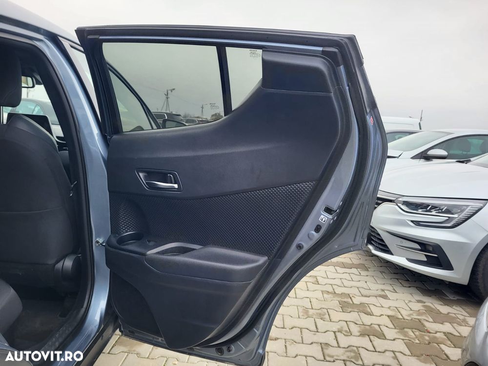 Toyota C-HR 1.8 HSD 122 CP 4x2 CVT C-ult Style - 9