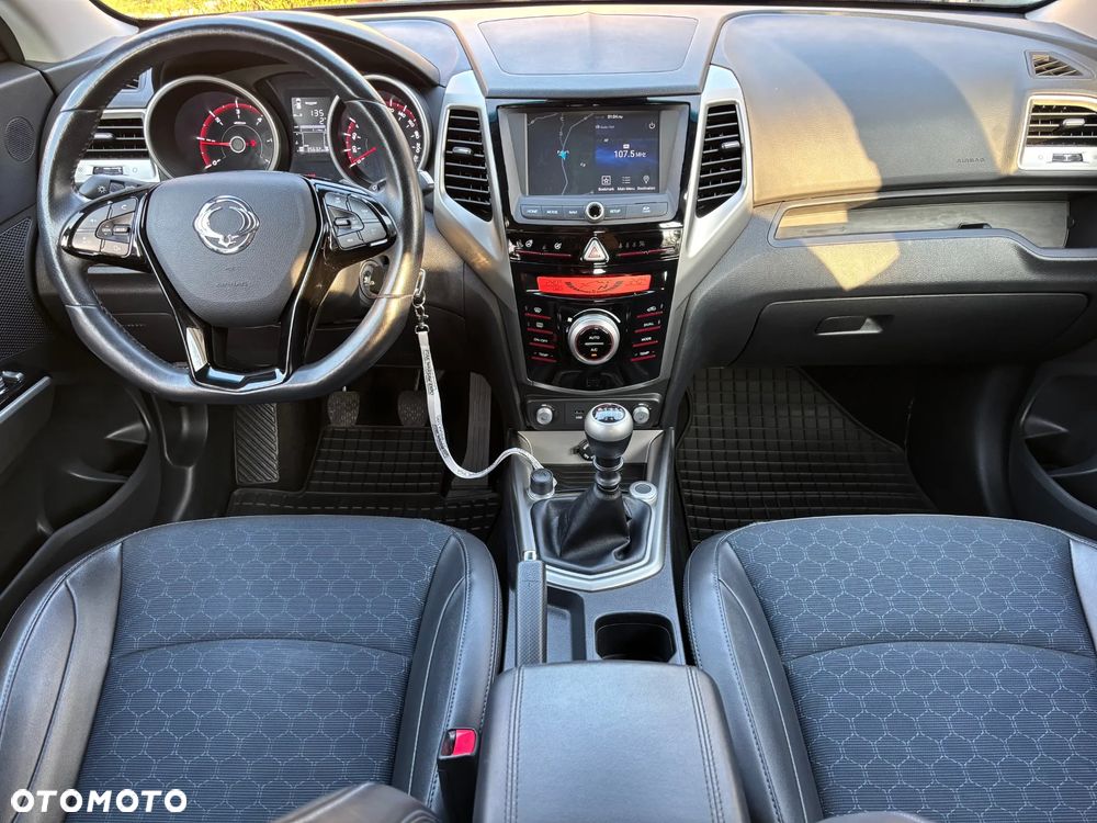 SsangYong/KGM Tivoli 1.6 D Quartz 4x4 - 13