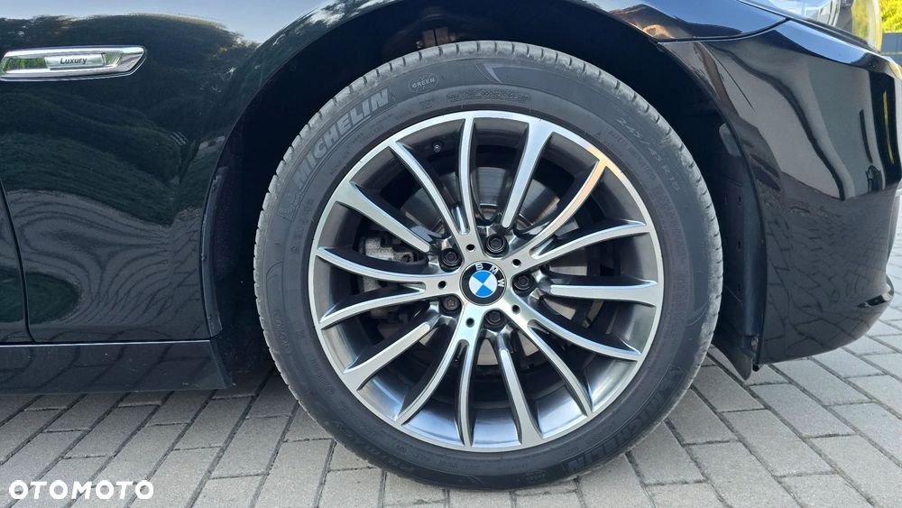 BMW Seria 5 520d xDrive Luxury Line - 14