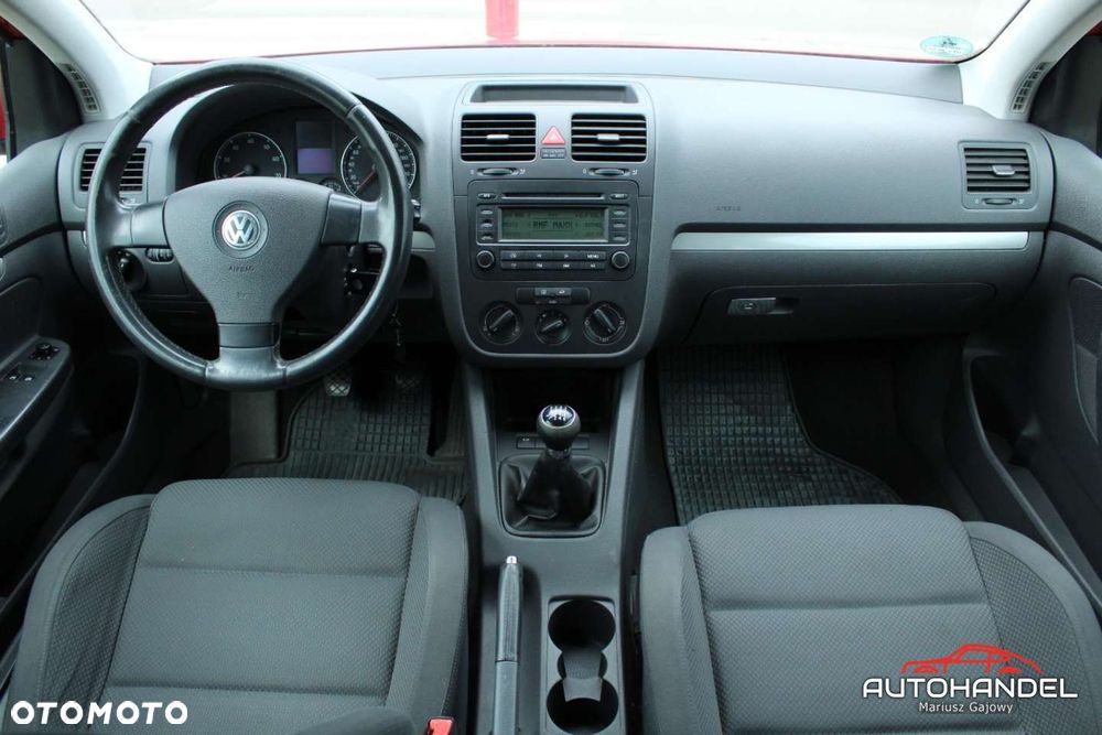 Volkswagen Golf - 14
