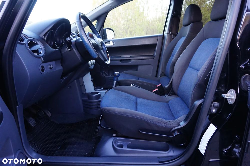 Mitsubishi Colt - 25
