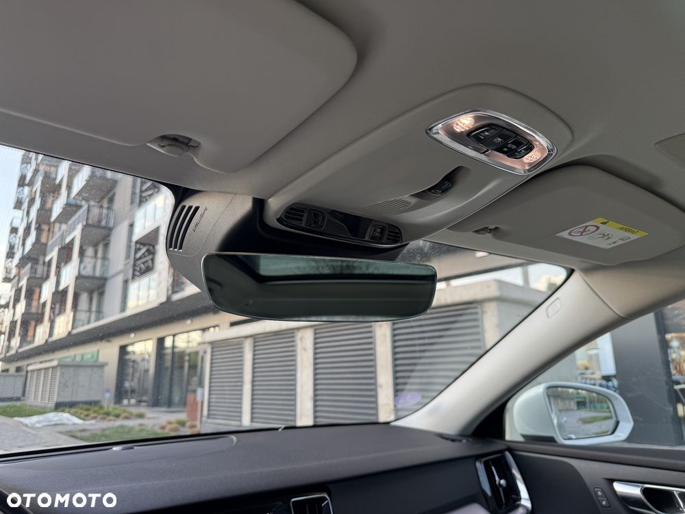 Volvo V60 T5 Geartronic Momentum - 16