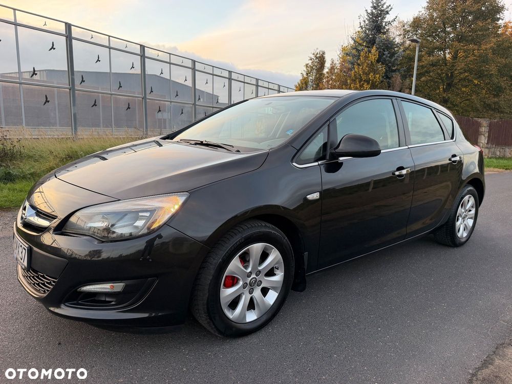 Opel Astra - 1