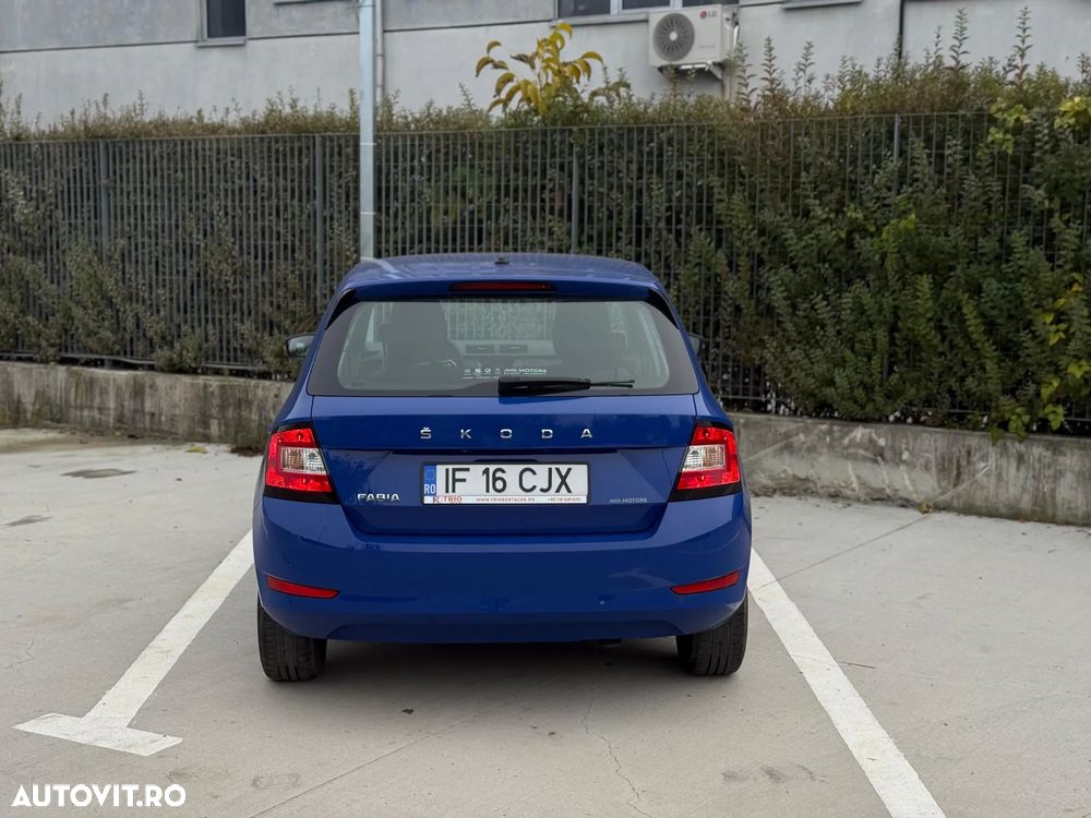 Skoda Fabia - 25