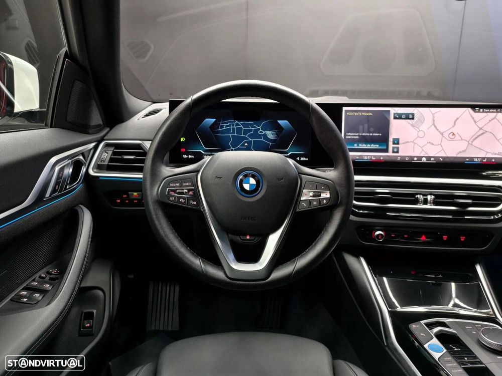 BMW i4 eDrive40 - 45
