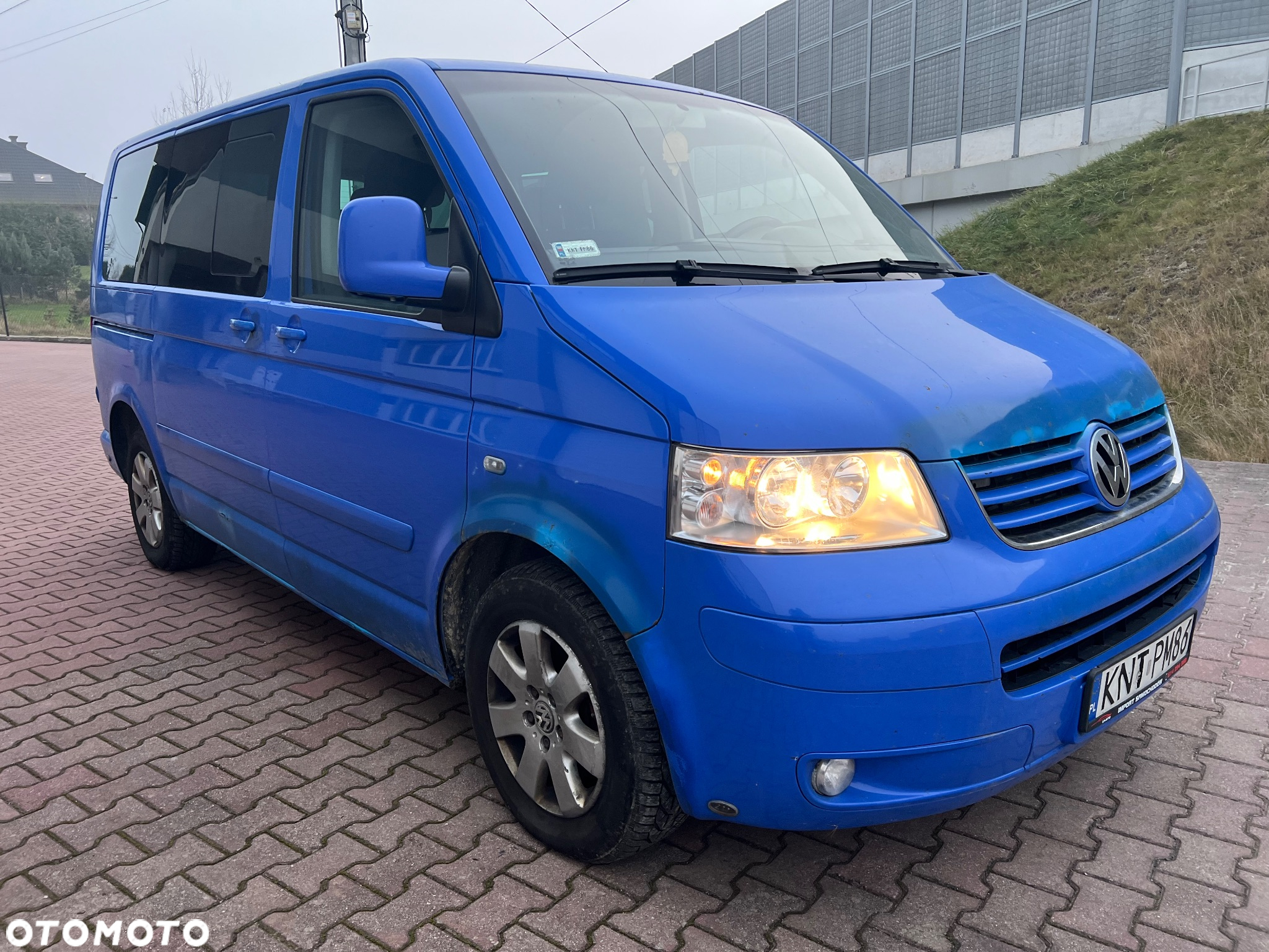 Volkswagen Multivan - 9