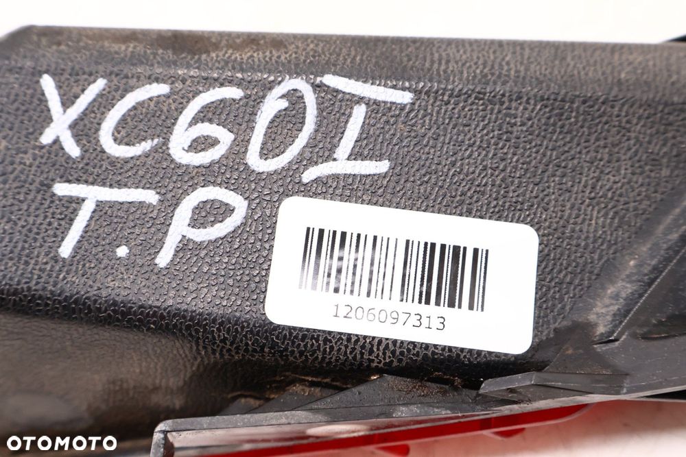 VOLVO XC60 I LIFT LAMPA ZDERZAKA PRAWA TYŁ - 9