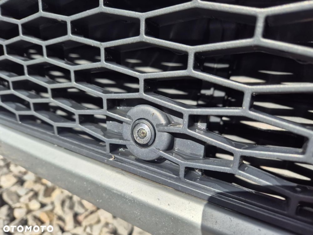 Land Rover Discovery Sport 2.0 D180 SE - 19