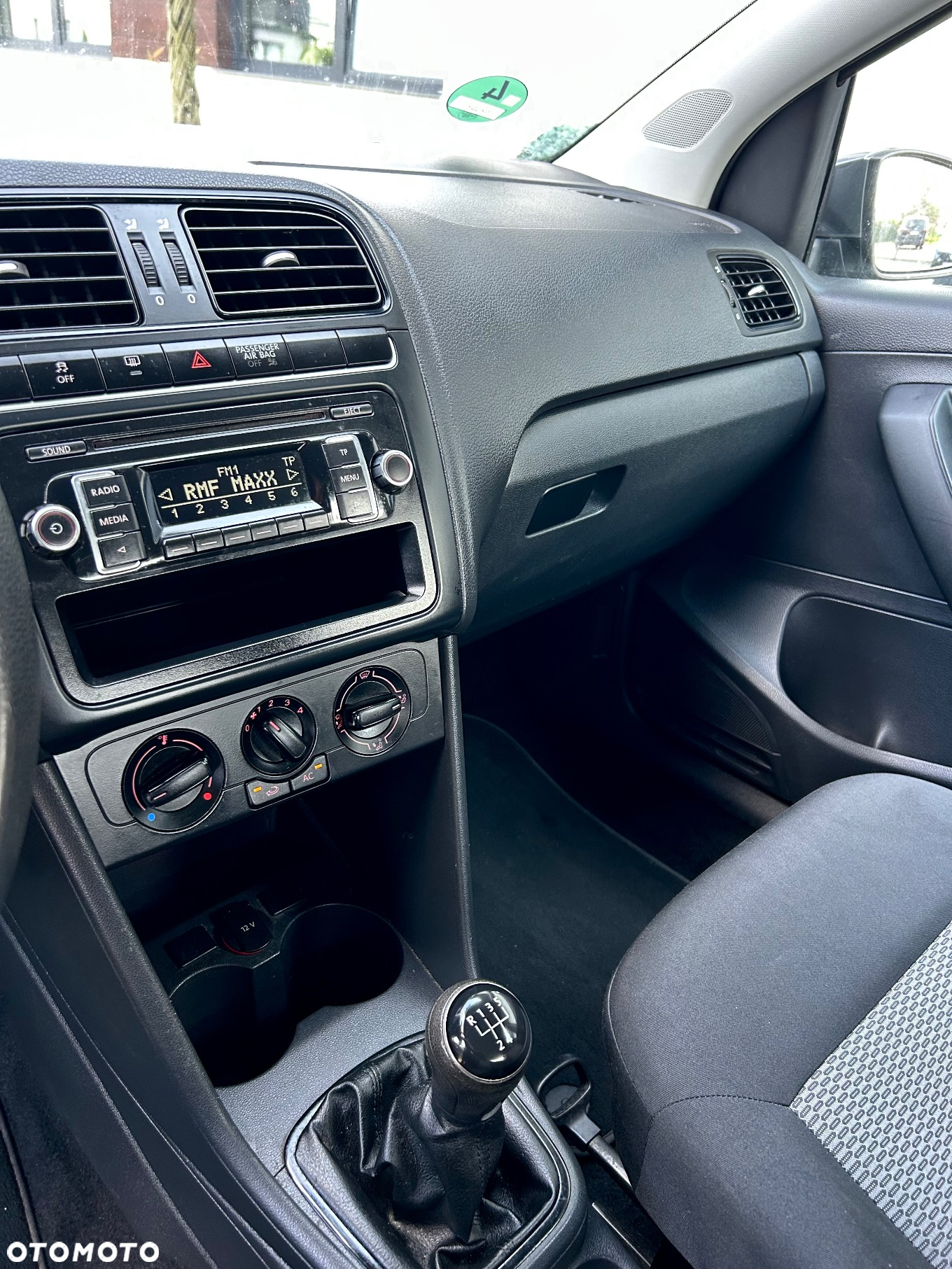 Volkswagen Polo 1.6 TDI Comfortline - 25
