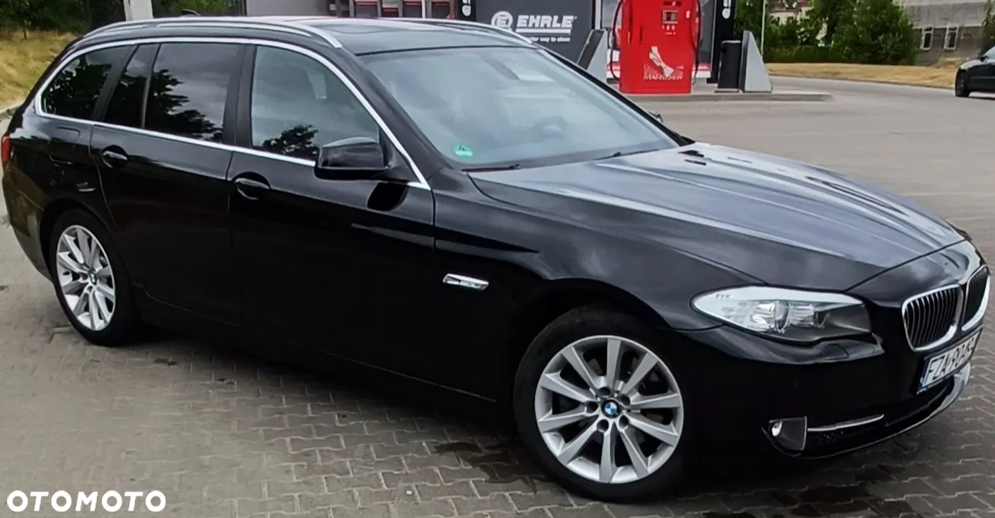 BMW Seria 5 520d - 5