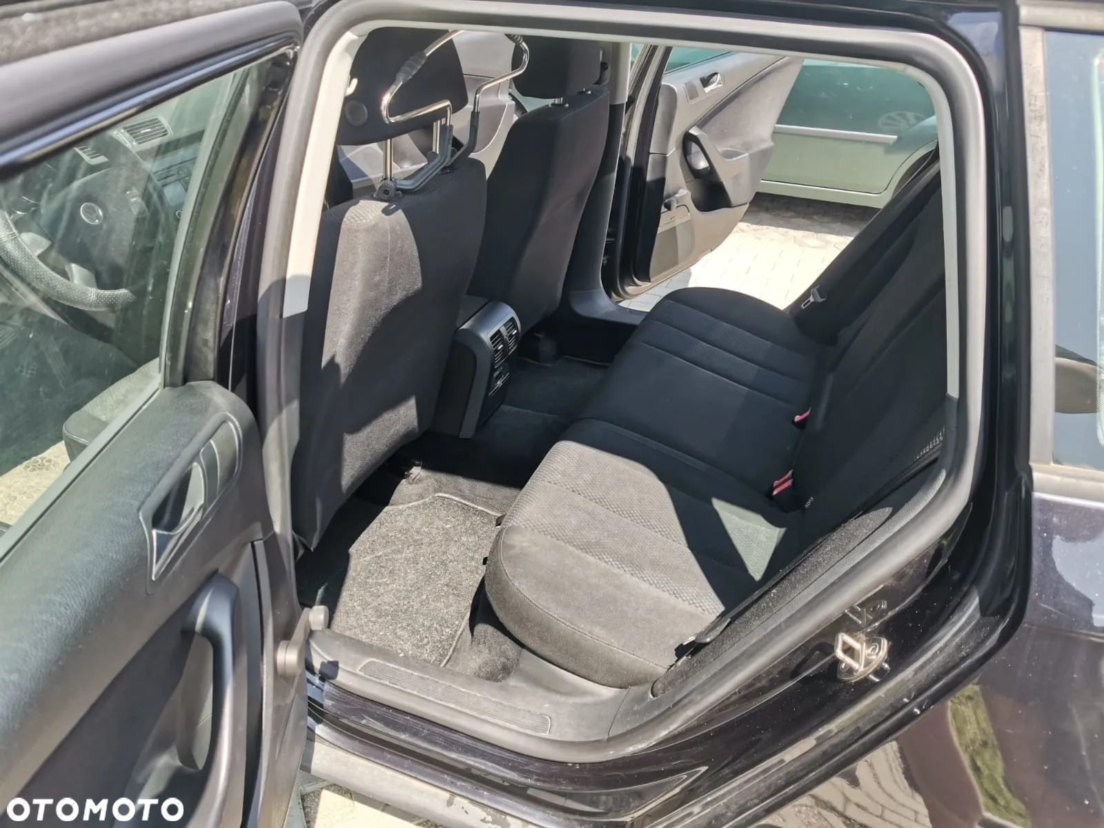 Volkswagen Passat 1.9 TDI Comfortline - 12