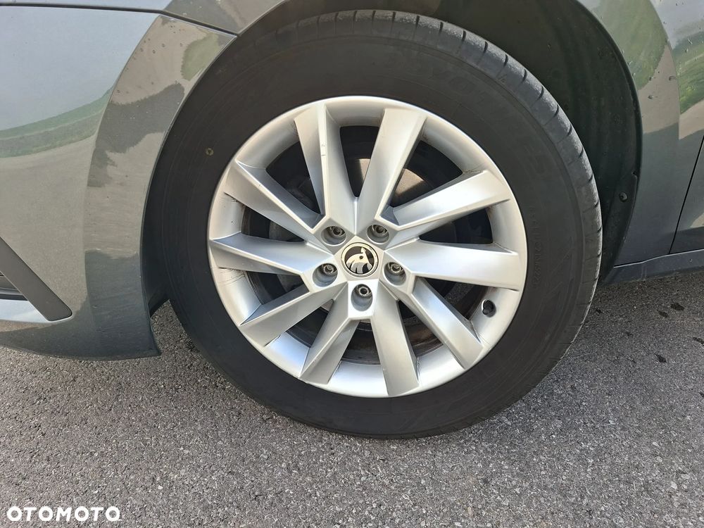 Skoda Octavia 2.0 TDI Active - 9