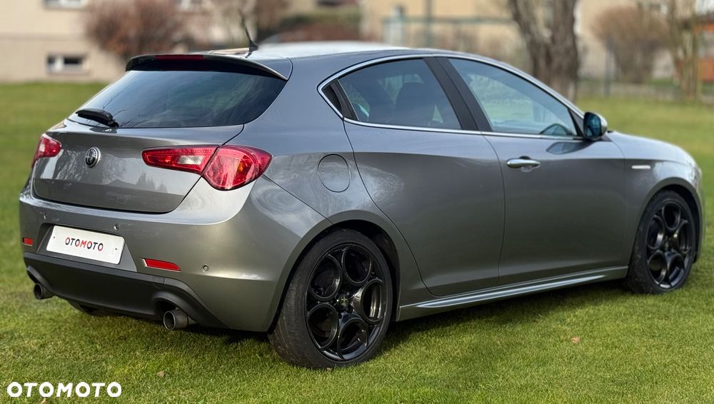Alfa Romeo Giulietta - 4