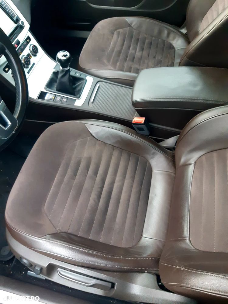 Volkswagen Passat 2.0 TDI BlueMotion Technology Highline - 8