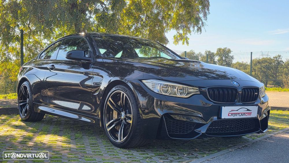 BMW M4 Auto - 3