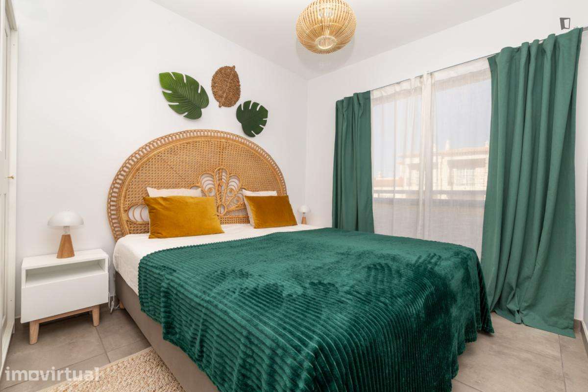 Apartamento com 2 quartos - localizado em Faro - Grande imagem: 2/26