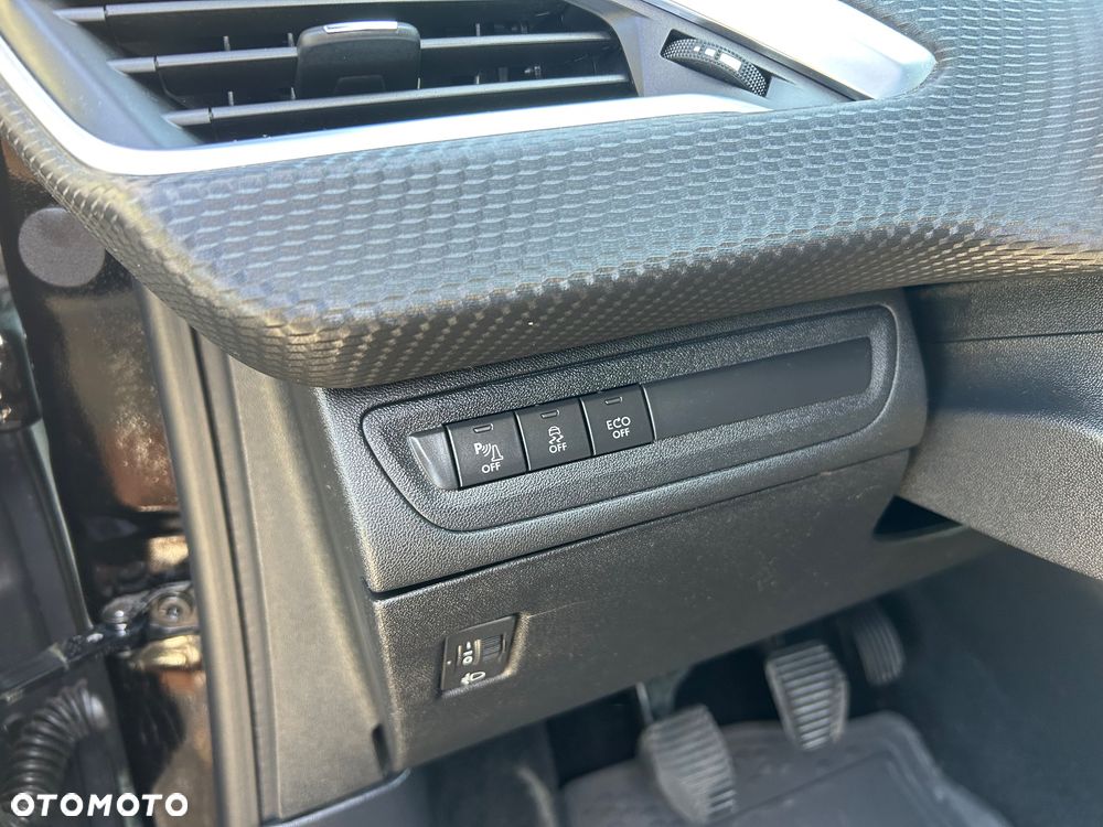 Peugeot 2008 BlueHDi FAP 120 STOP & START Allure - 25