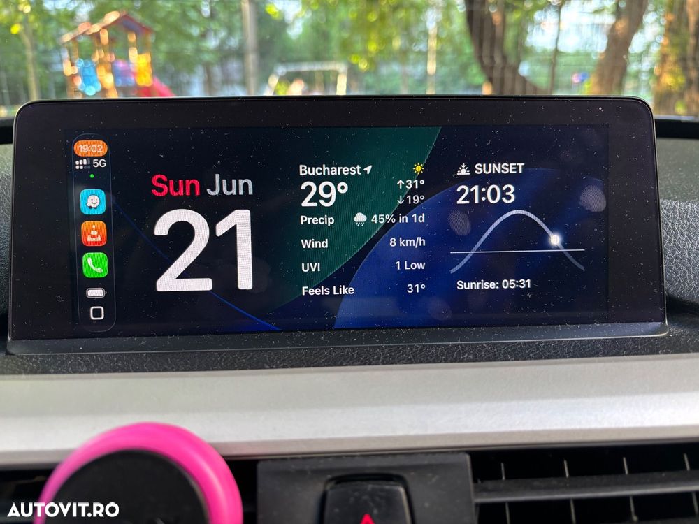 BMW 3 Series 2018 — imagine 13