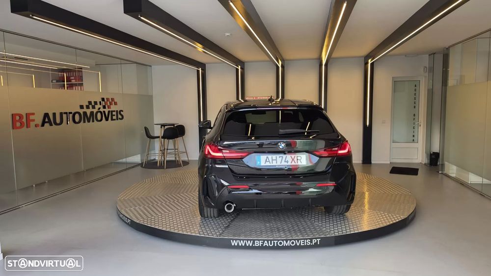 BMW 116 d Pack Desportivo M Auto - 18