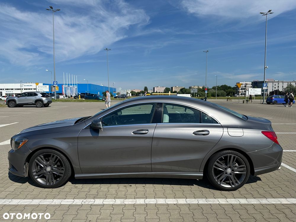 Mercedes-Benz CLA 250 7G-DCT - 3