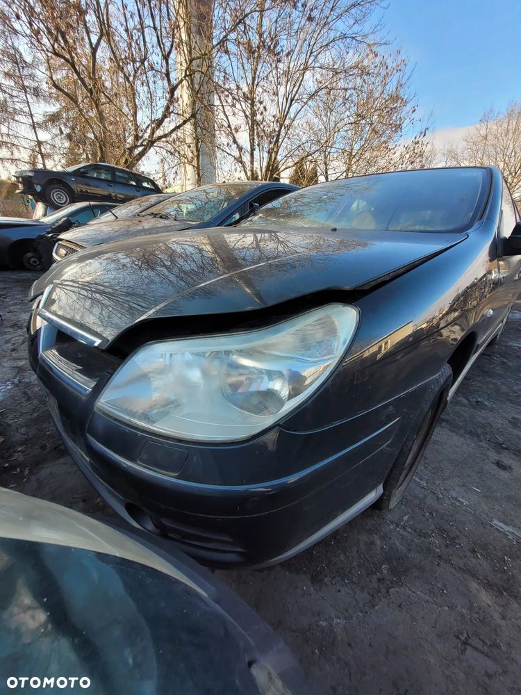 Części- Citroen C5  Pojemność: 1749 Moc: 92kW  Rok: 2006  Benzyna - 1