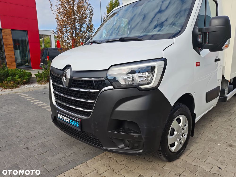 Renault Master - 10