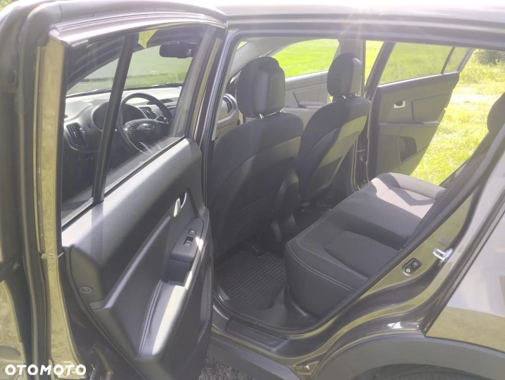 Kia Sportage - 12