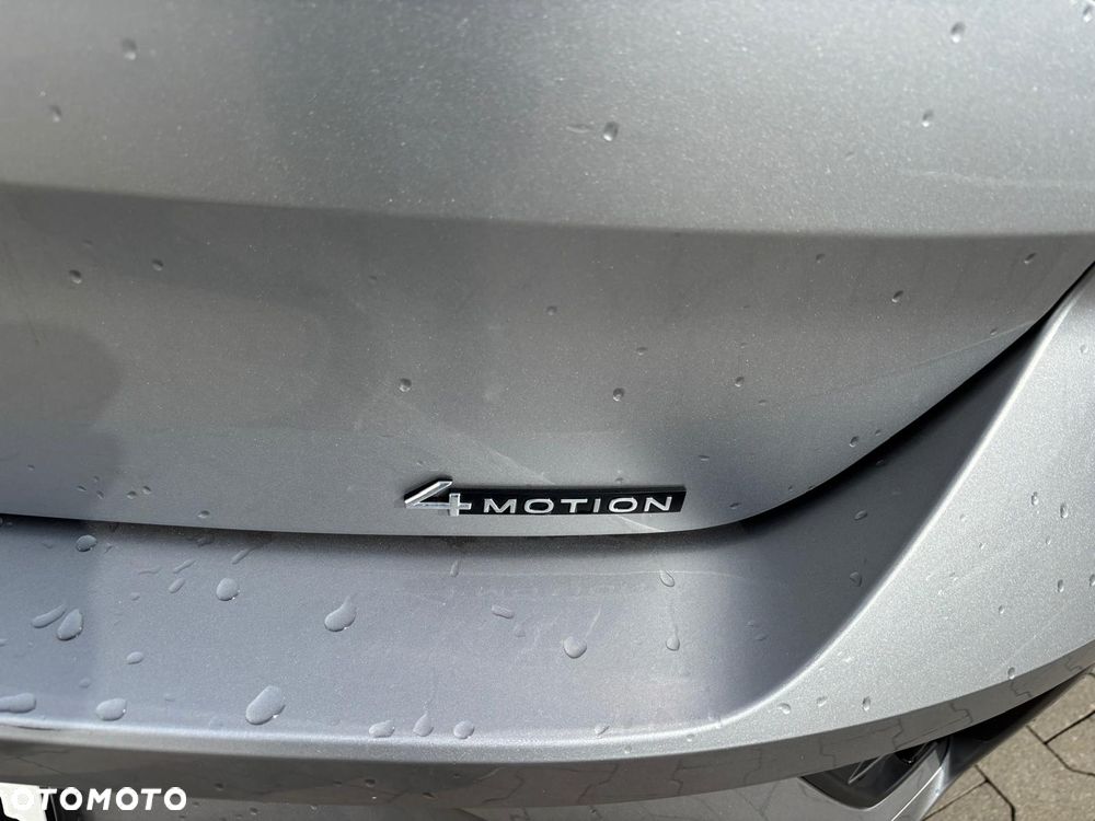 Volkswagen T-Roc - 22