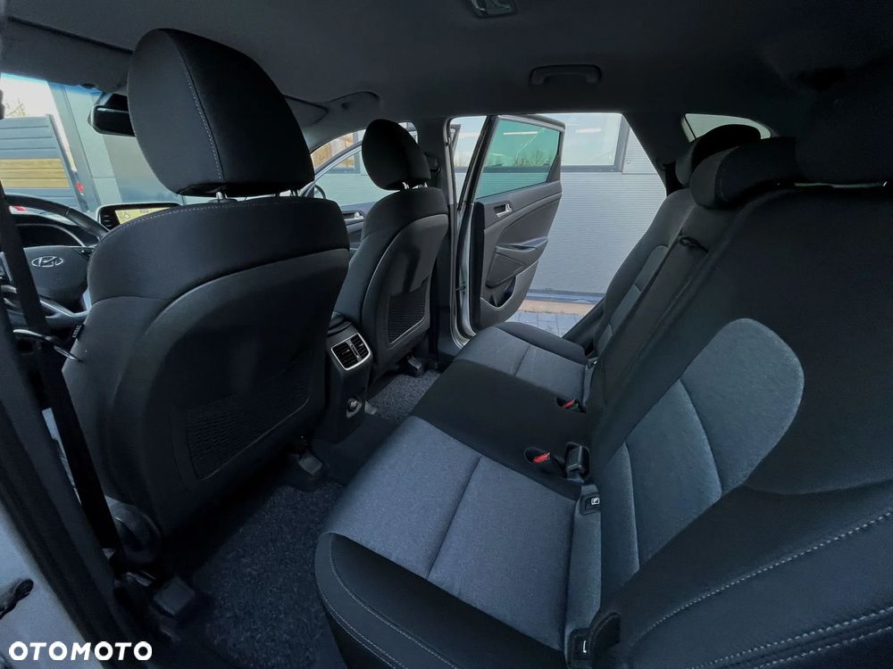 Hyundai Tucson 1.6 CRDi Style 2WD - 19