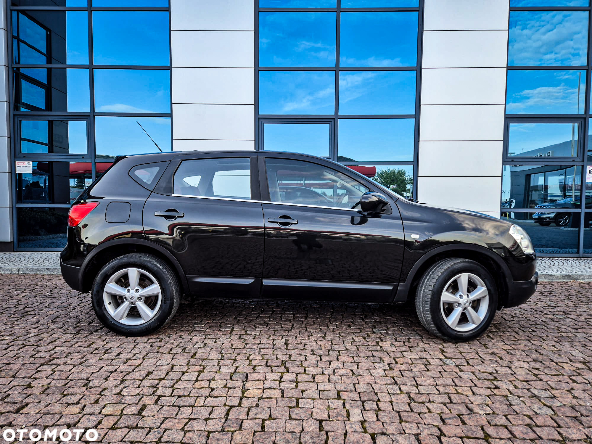 Nissan Qashqai 1.5 dCi N-CONNECTA - 11